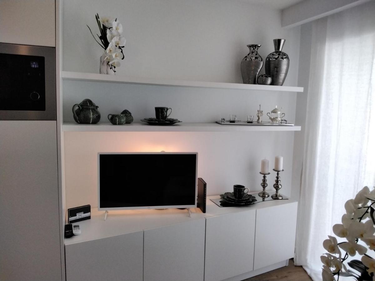 Pearl House Apartment Авиеро Екстериор снимка