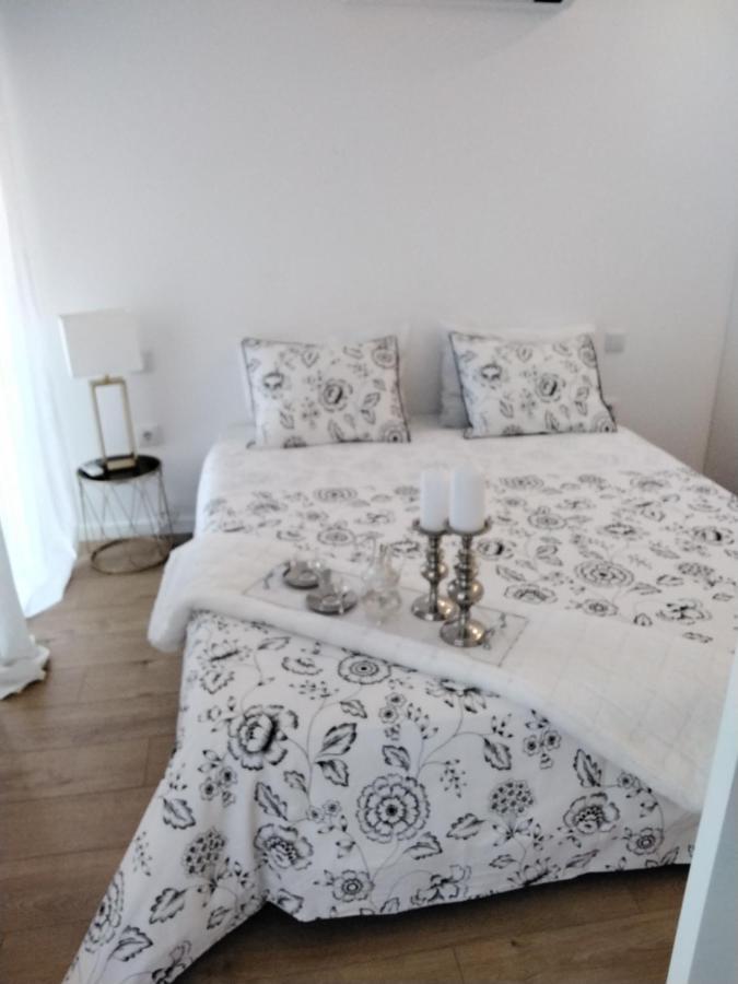 Pearl House Apartment Авиеро Екстериор снимка